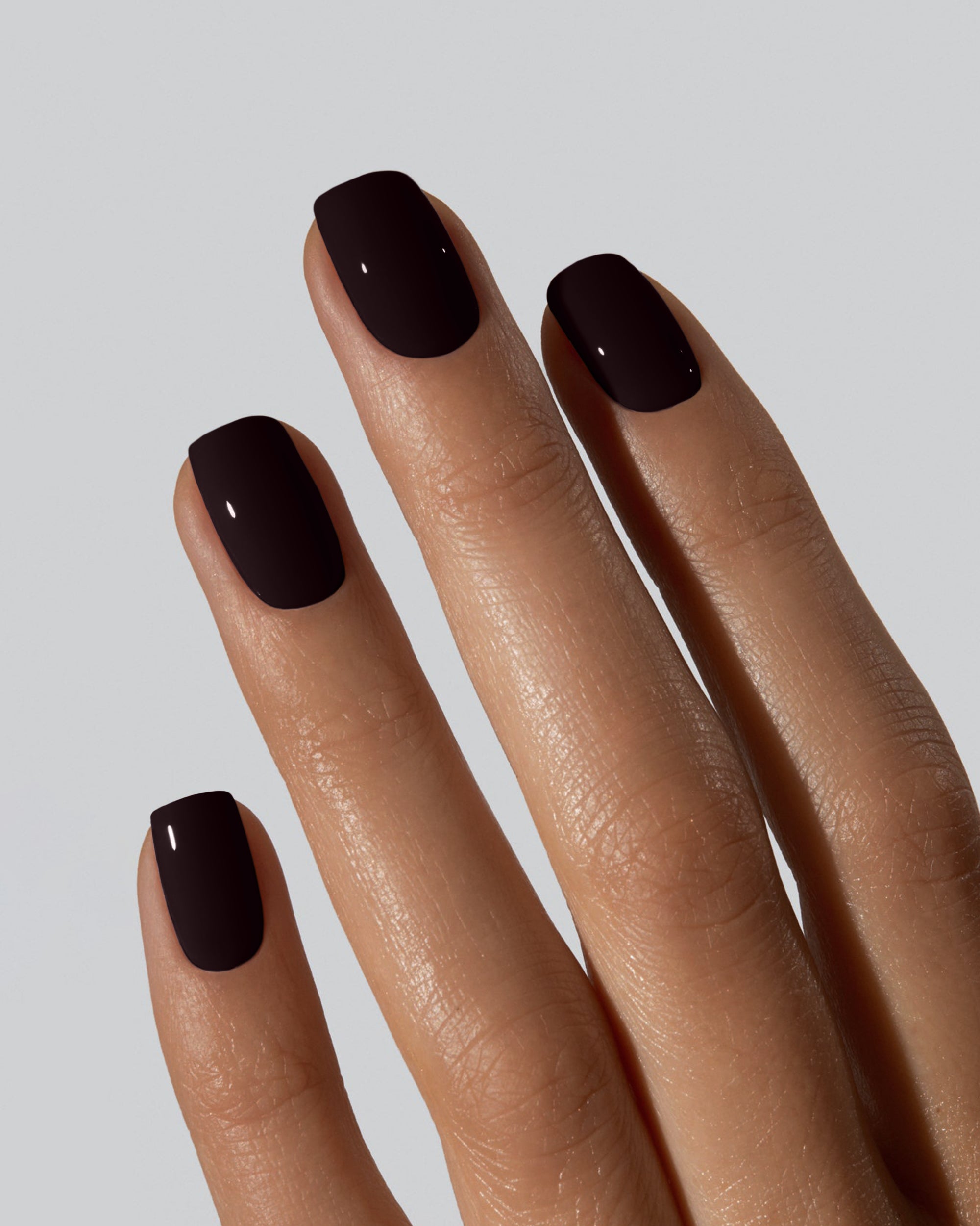 One night in medellín gel e nail lacquer set